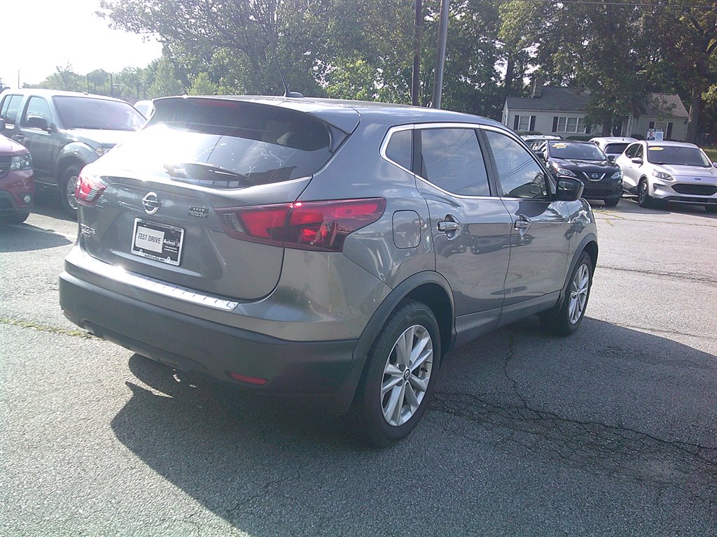 2019 Nissan Rogue - $14,995