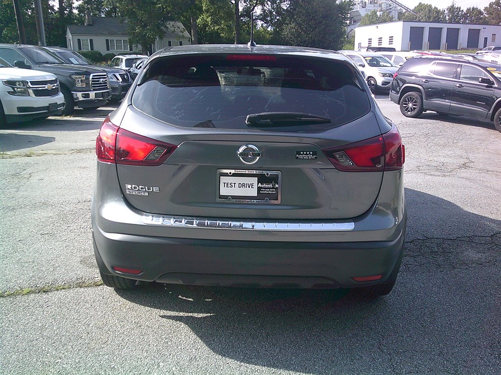 2019 Nissan Rogue - $14,995