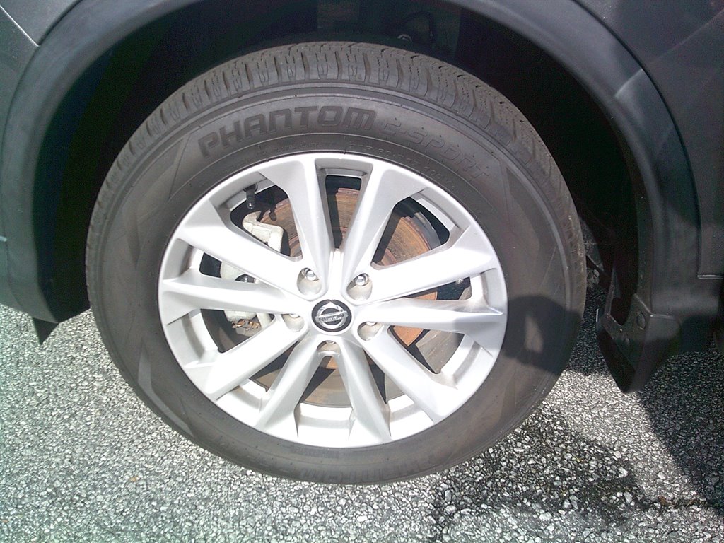 2019 Nissan Rogue - $14,995