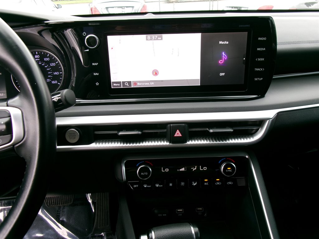 2022 Kia K5 - $22,995