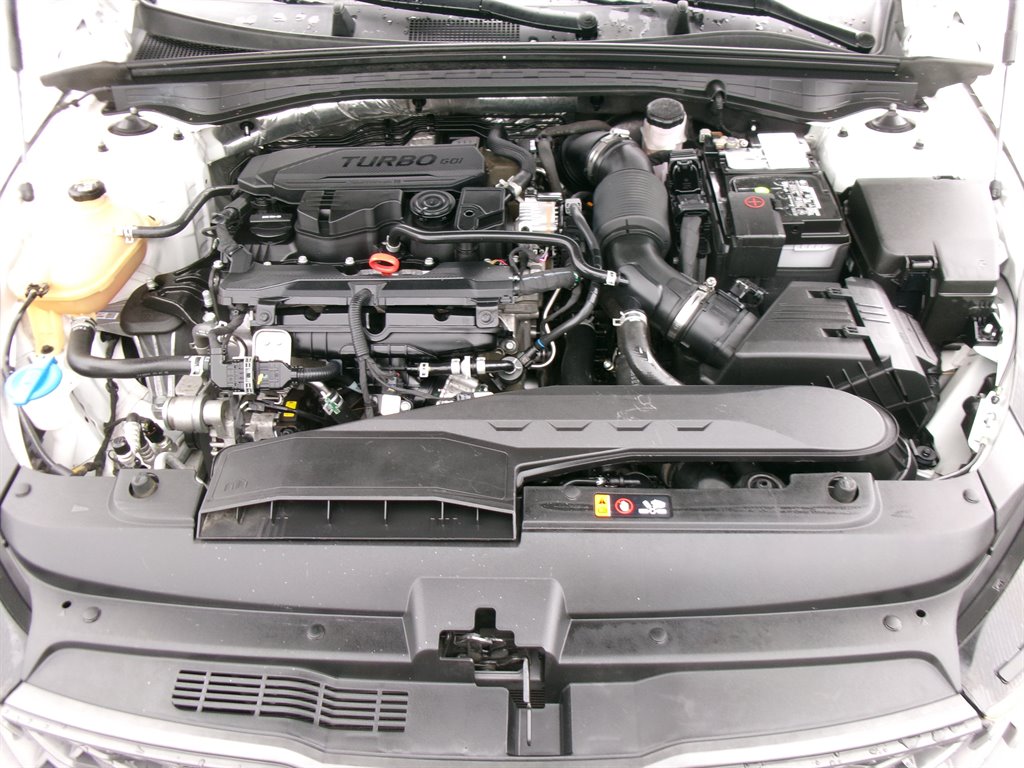 2022 Kia K5 - $22,995