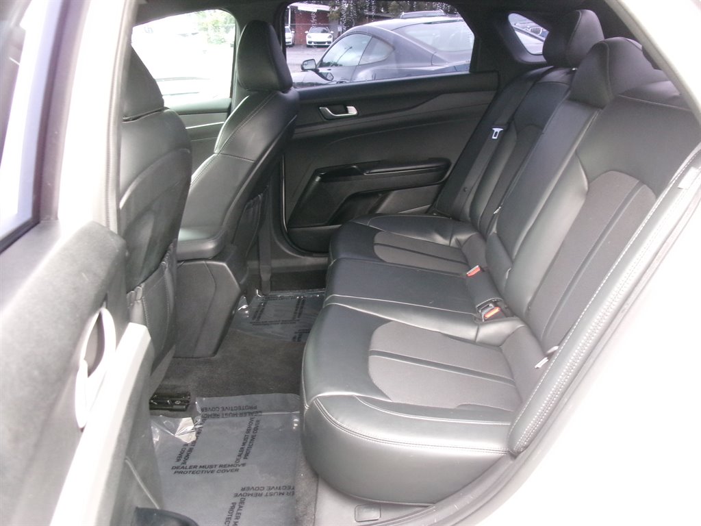 2022 Kia K5 - $22,995