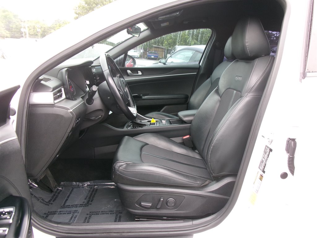 2022 Kia K5 - $22,995