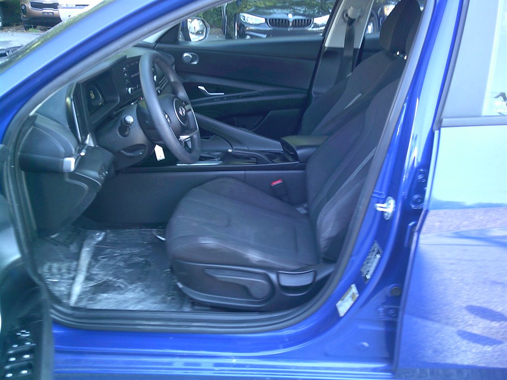 2024 Hyundai Elantra - $17,995