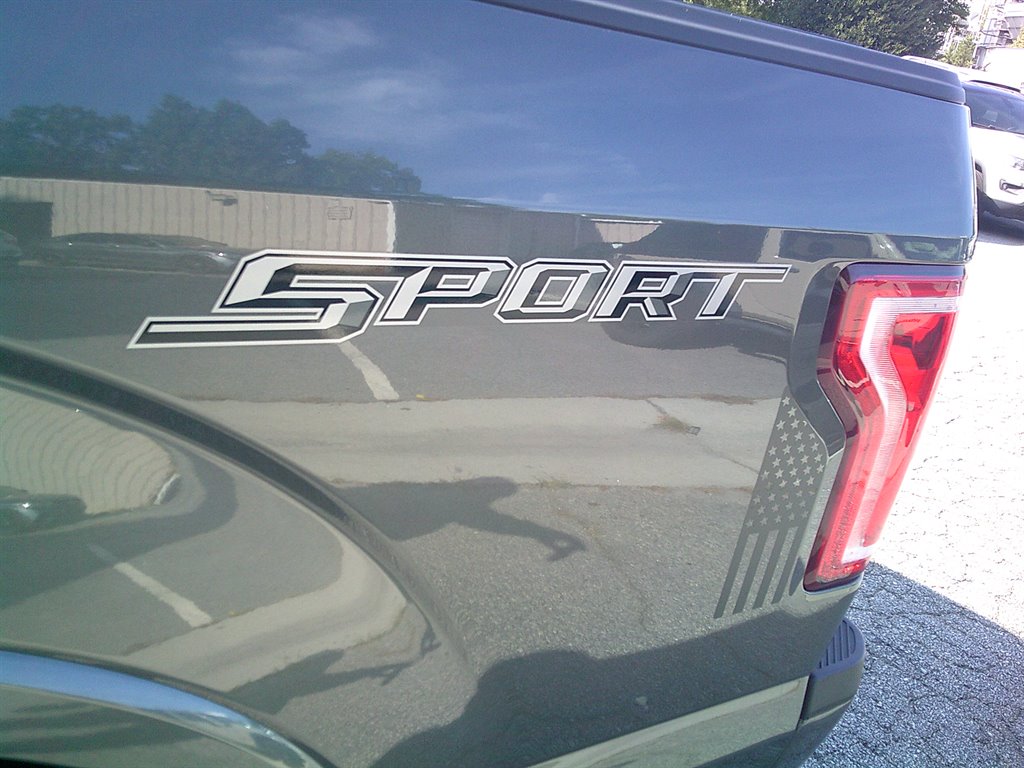 2016 Ford F-150 - $17,995
