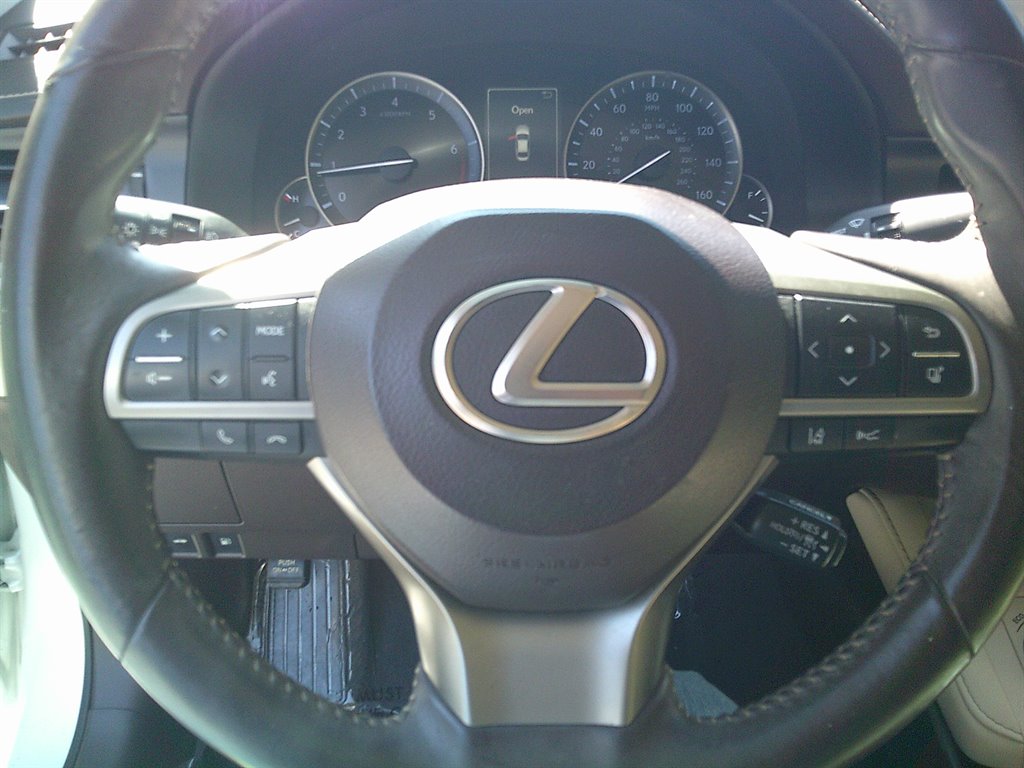 2017 Lexus ES