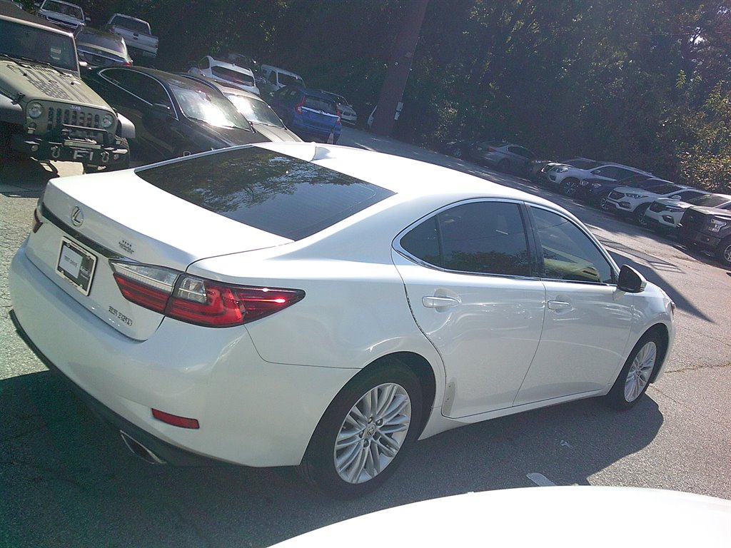 2017 Lexus ES