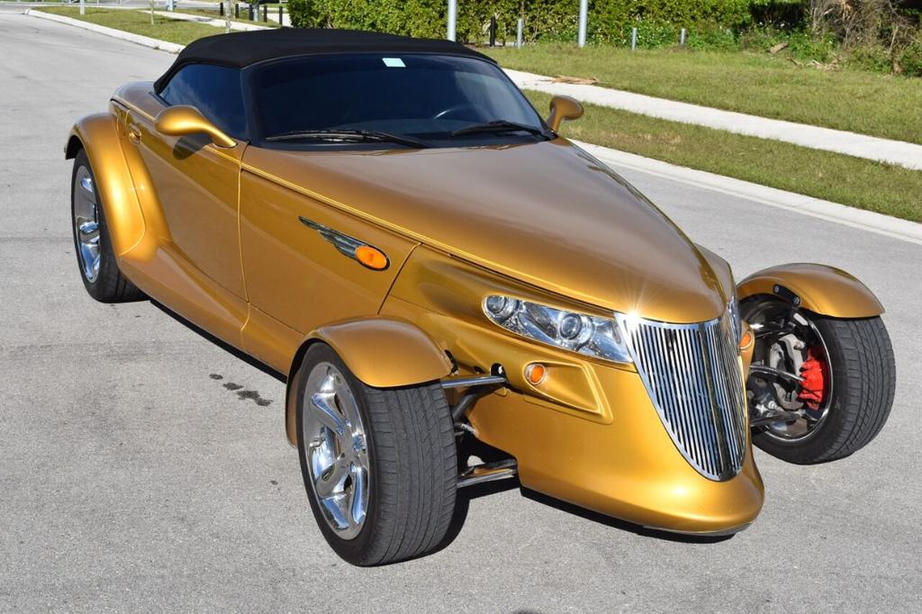 2002 Chrysler Prowler - $28,750