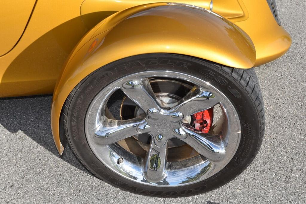 2002 Chrysler Prowler - $28,750