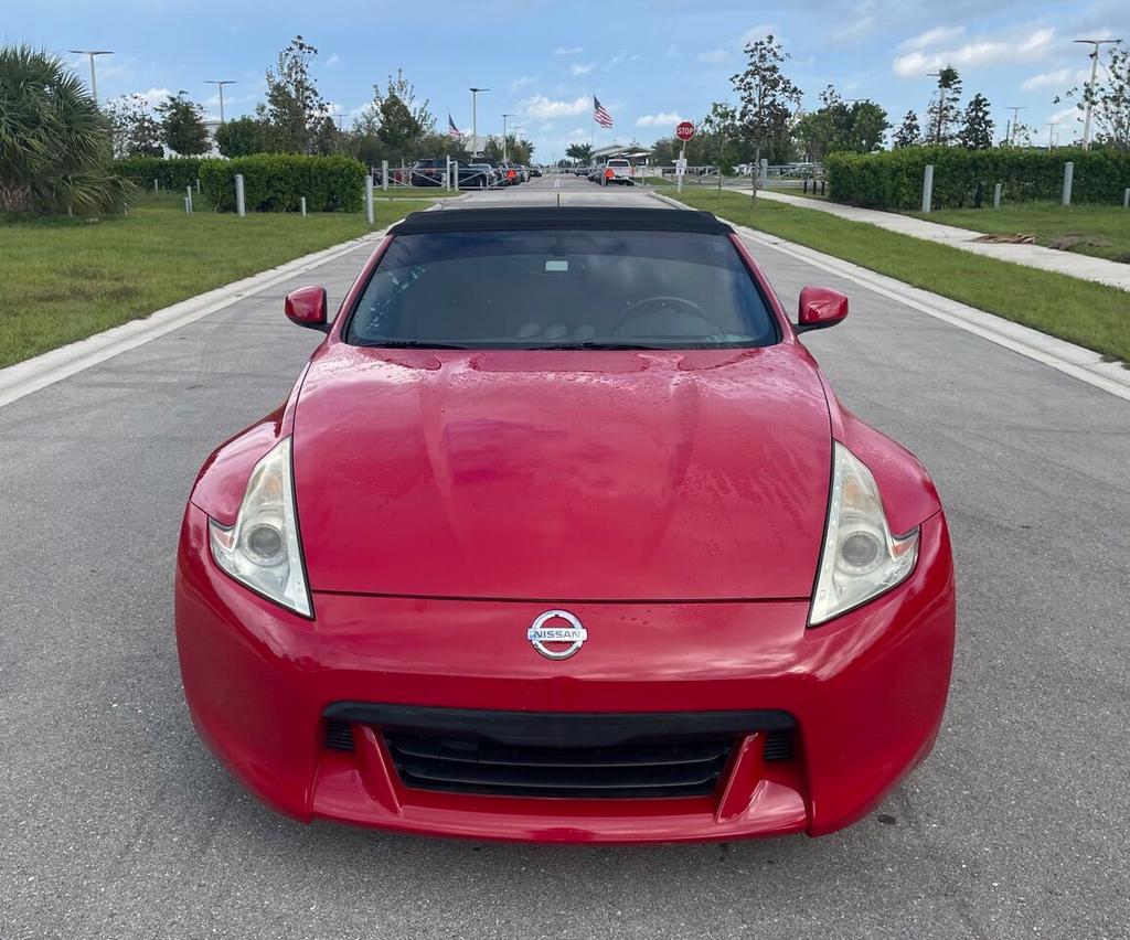 2010 Nissan 370Z - $17,550