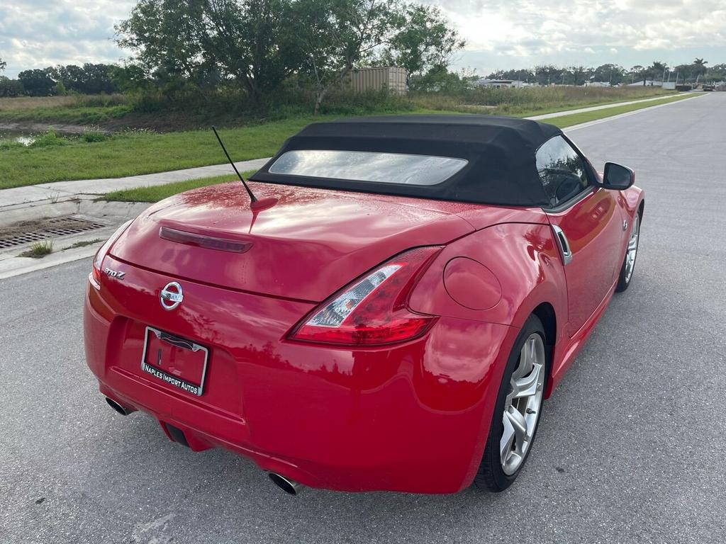 2010 Nissan 370Z - $17,550