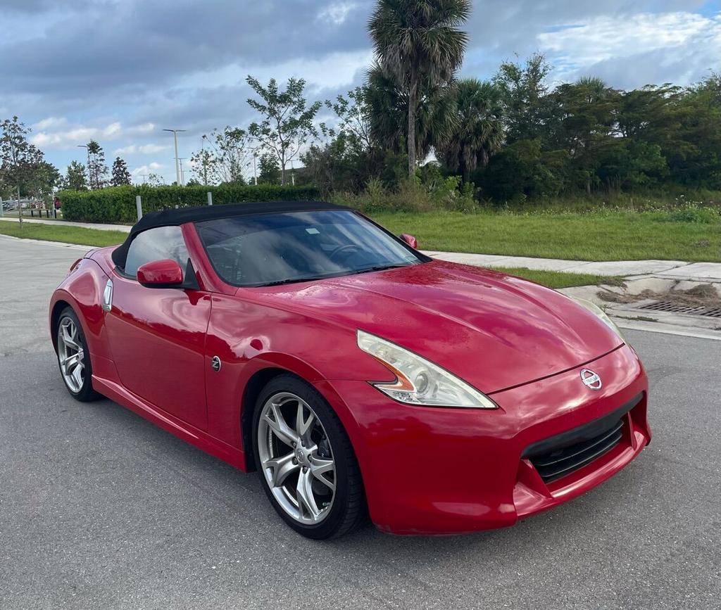 2010 Nissan 370Z - $17,550