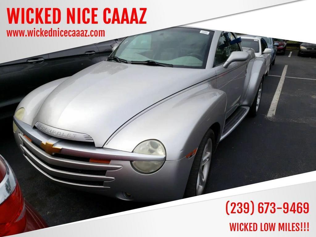 2004 Chevrolet SSR - $21,250