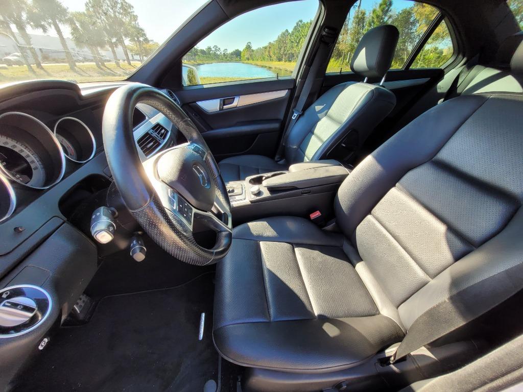2013 Mercedes-Benz C-Class - $13,650