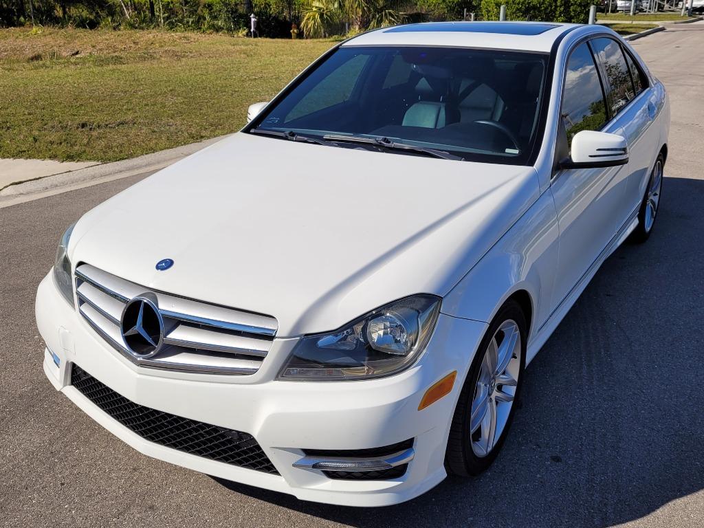 2013 Mercedes-Benz C-Class - $13,650