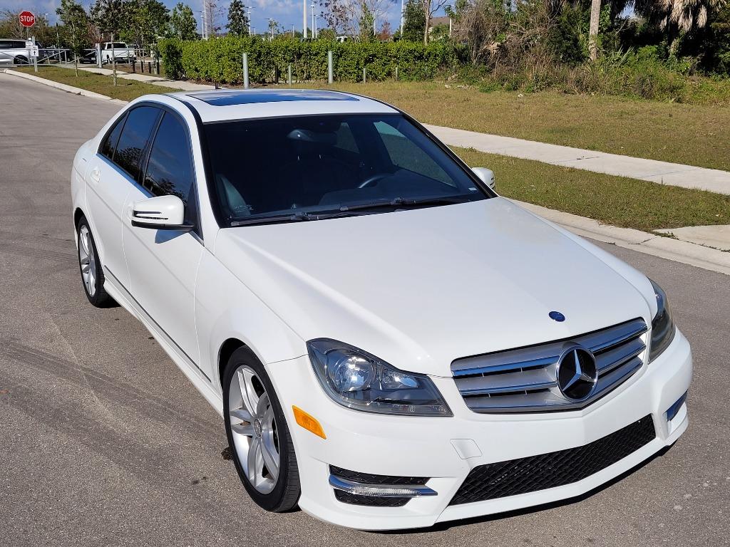 2013 Mercedes-Benz C-Class - $13,650