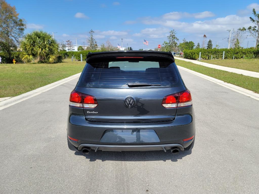 2013 Volkswagen GTI - $15,250