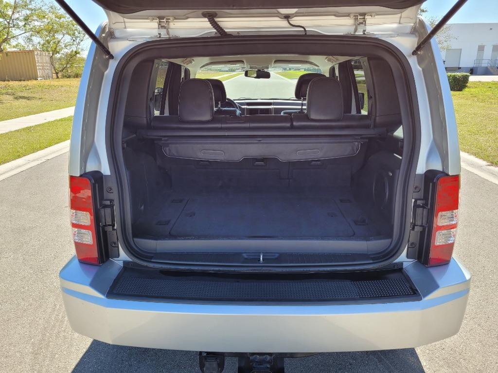 2012 Jeep Liberty - $15,950