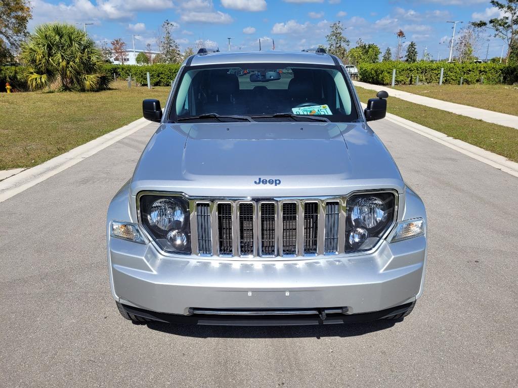 2012 Jeep Liberty - $15,950