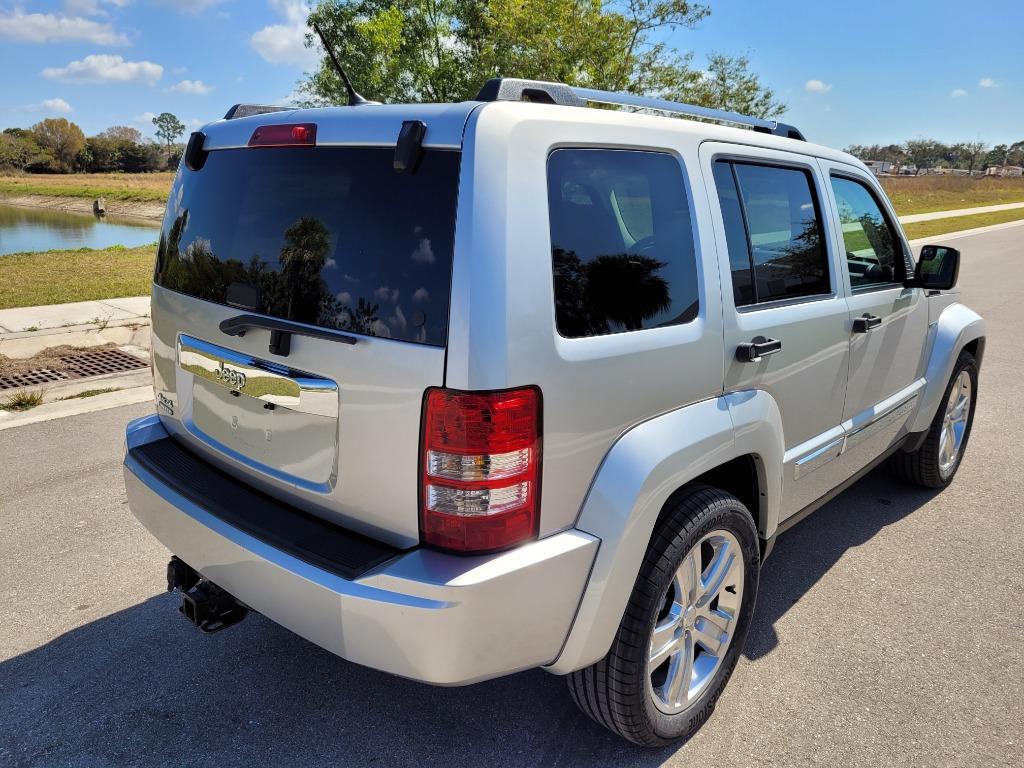 2012 Jeep Liberty - $15,950