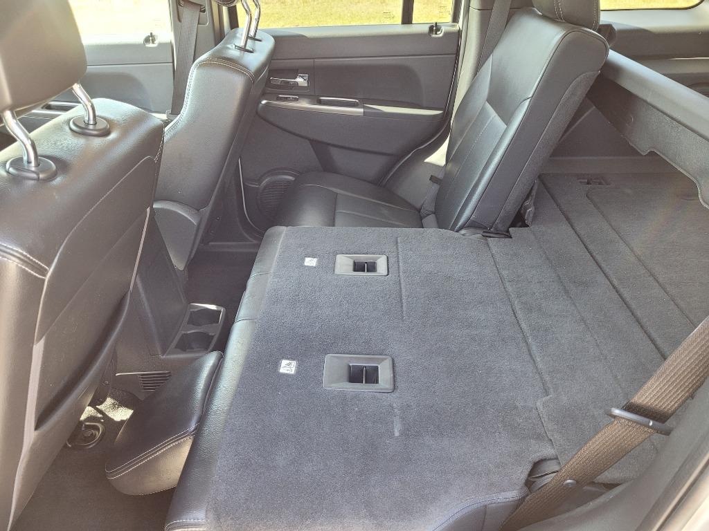 2012 Jeep Liberty - $15,950