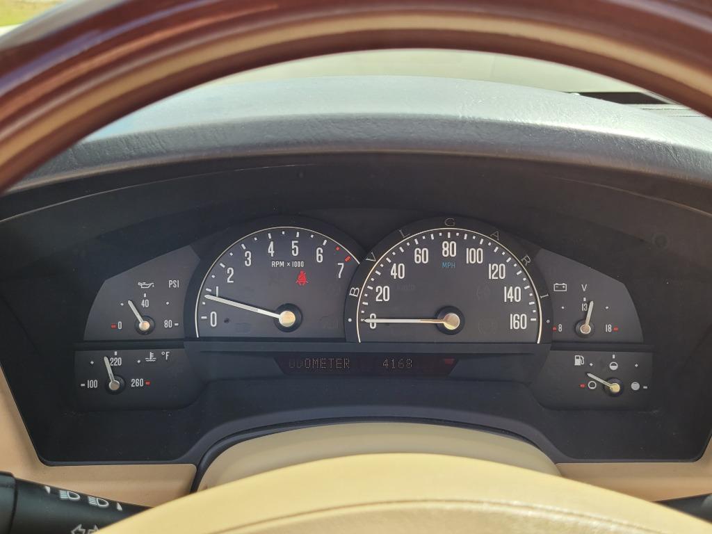 2007 Cadillac XLR - $26,550
