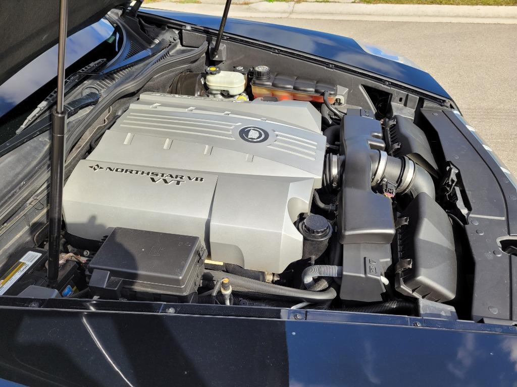 2007 Cadillac XLR - $26,550