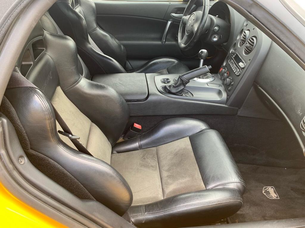 2005 Dodge Viper - $57,550