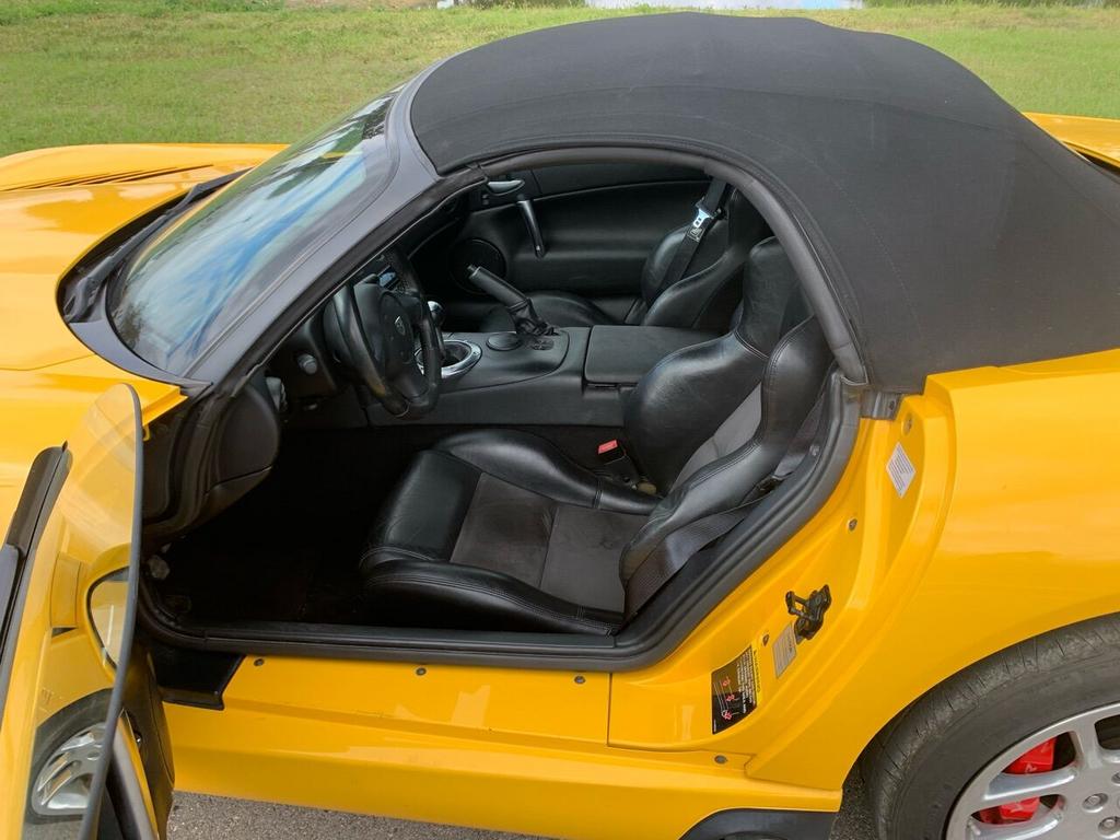 2005 Dodge Viper - $57,550