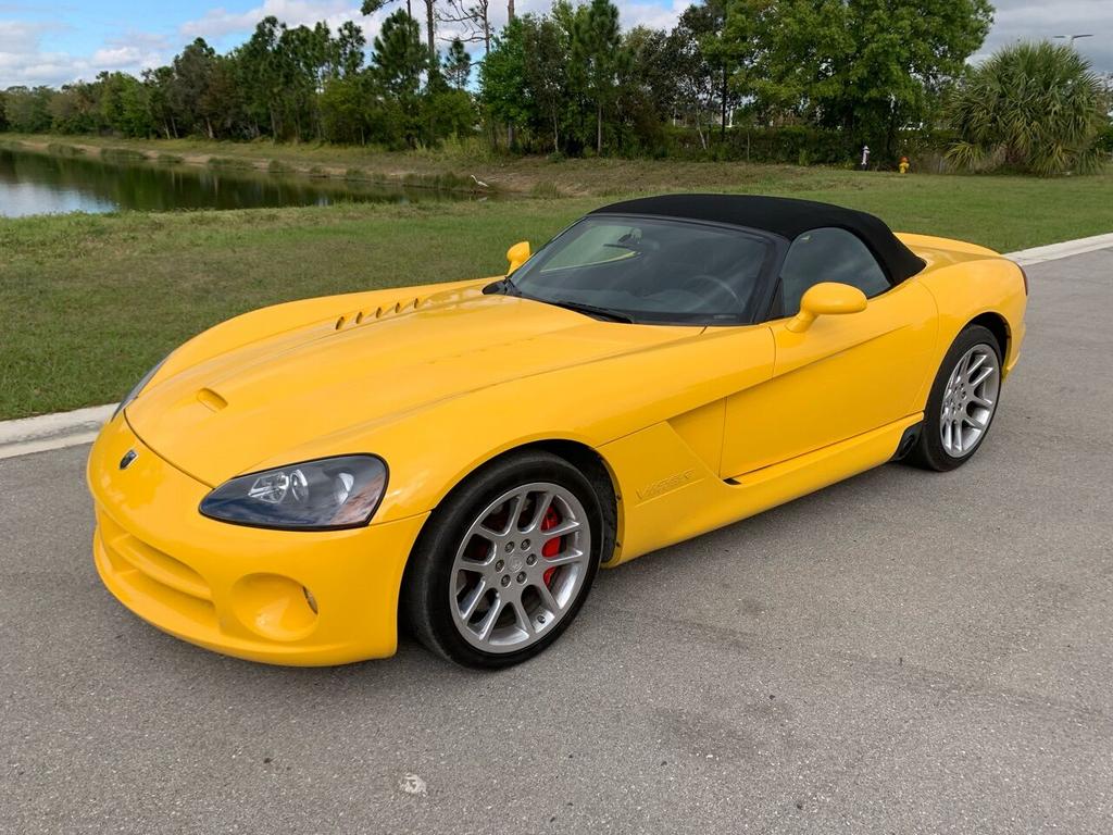 2005 Dodge Viper - $57,550