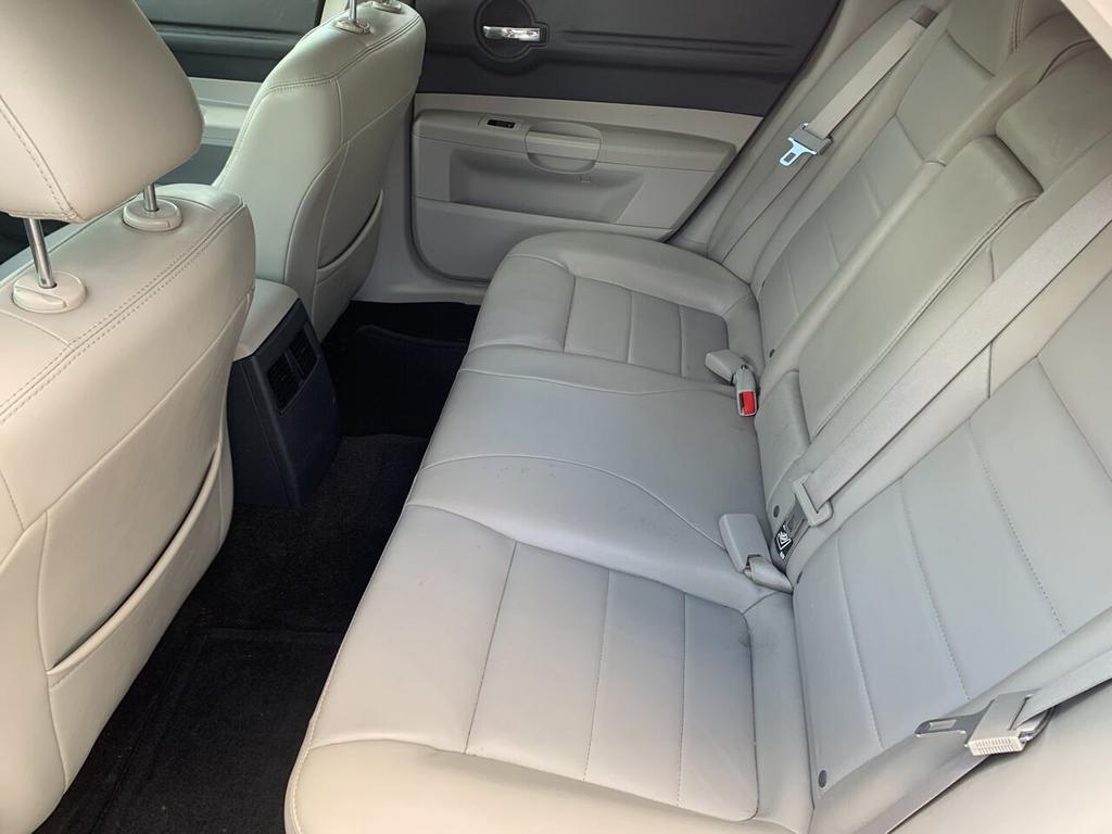 2007 Dodge Magnum - $15,950