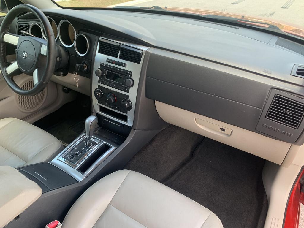 2007 Dodge Magnum - $15,950