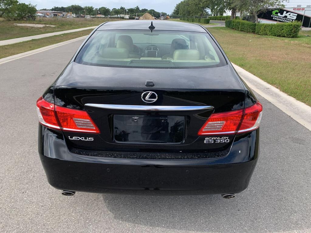 2010 Lexus ES - $16,750