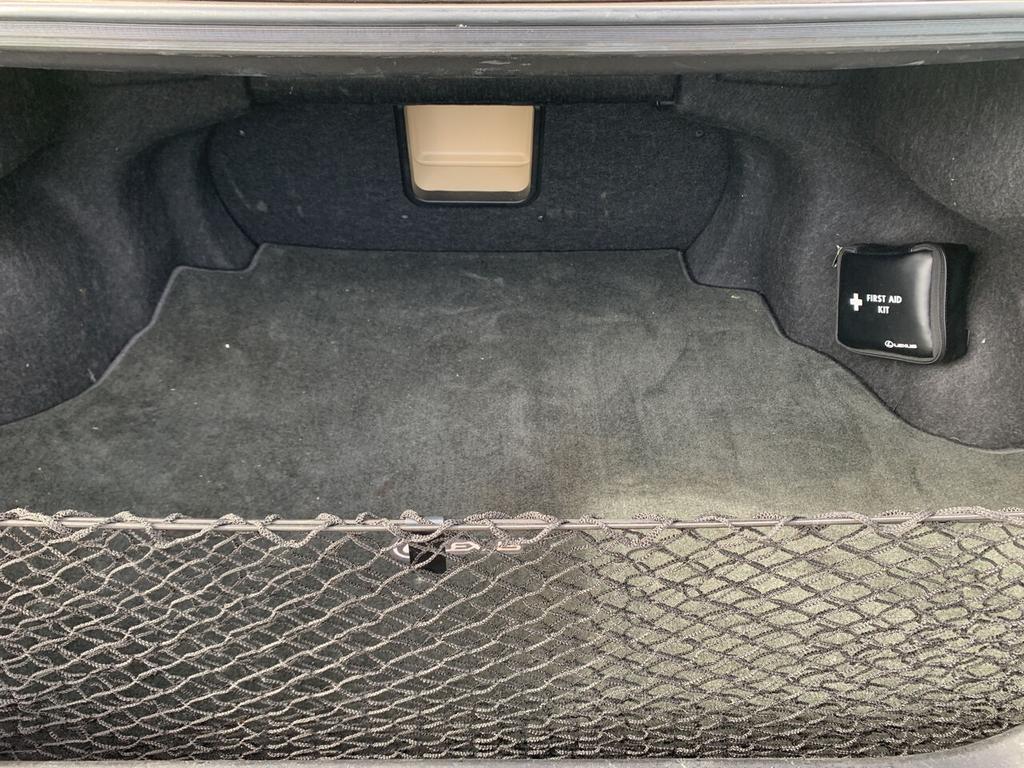 2010 Lexus ES - $16,750