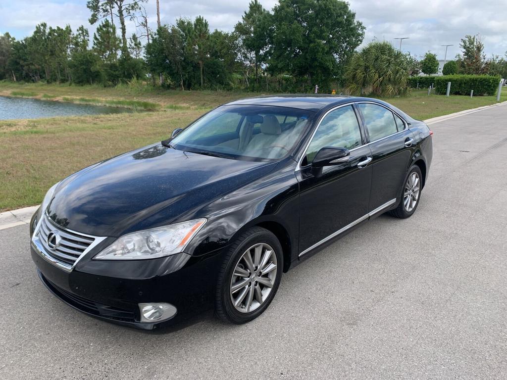 2010 Lexus ES - $16,750
