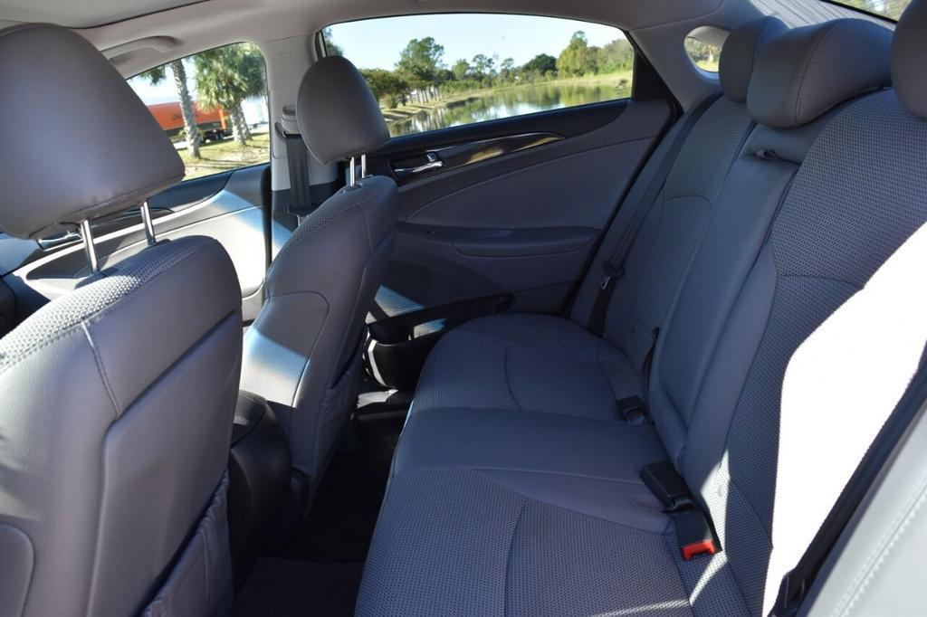 2014 Hyundai Sonata - $10,950