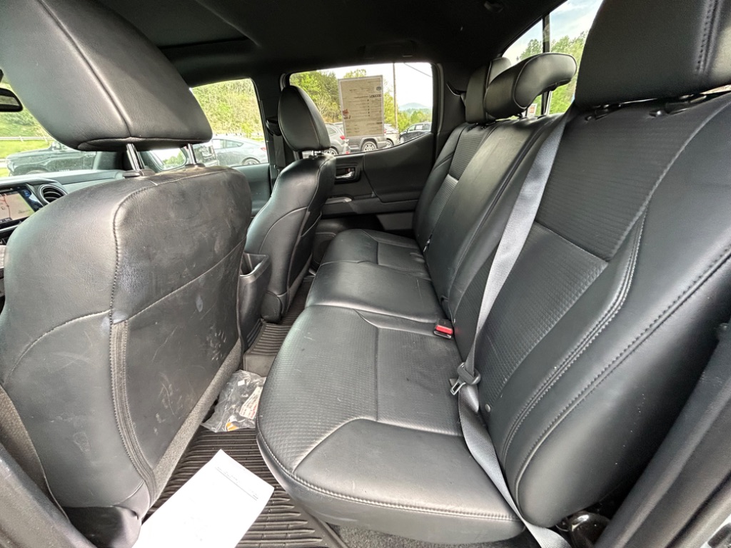 2019 Toyota Tacoma TRD Sport photo