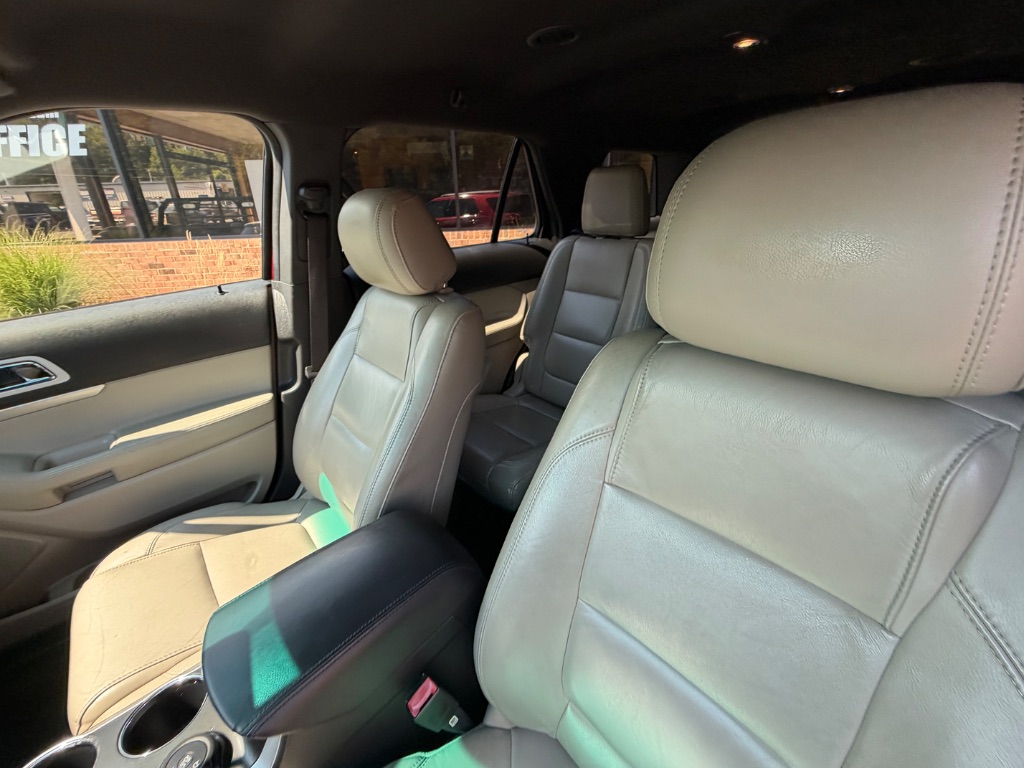 2013 Ford Explorer - $7,950