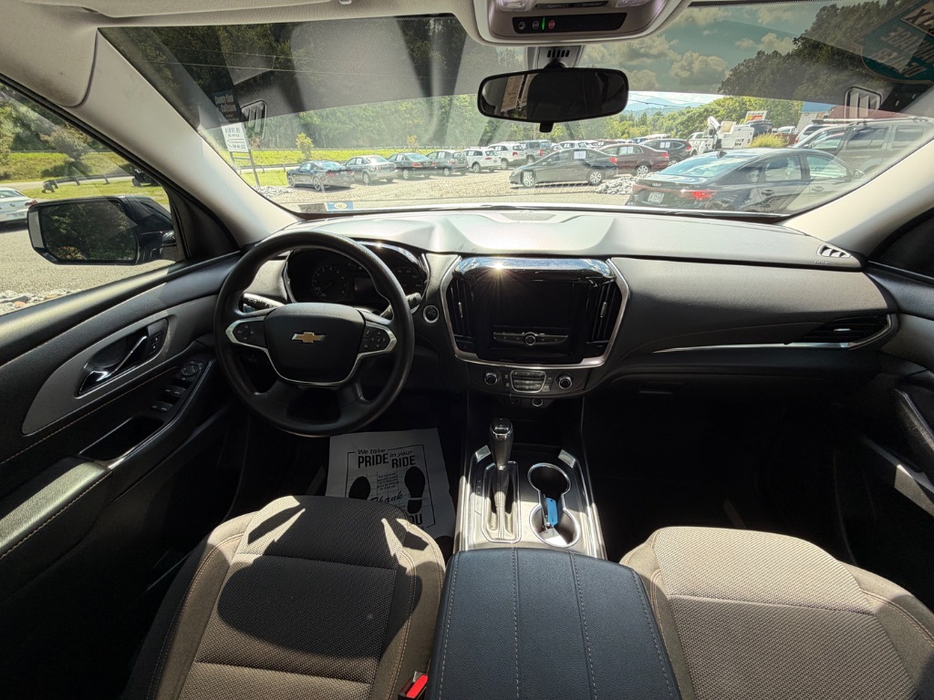 2020 Chevrolet Traverse - $26,950