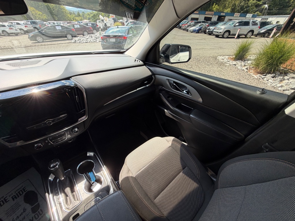 2020 Chevrolet Traverse - $26,950
