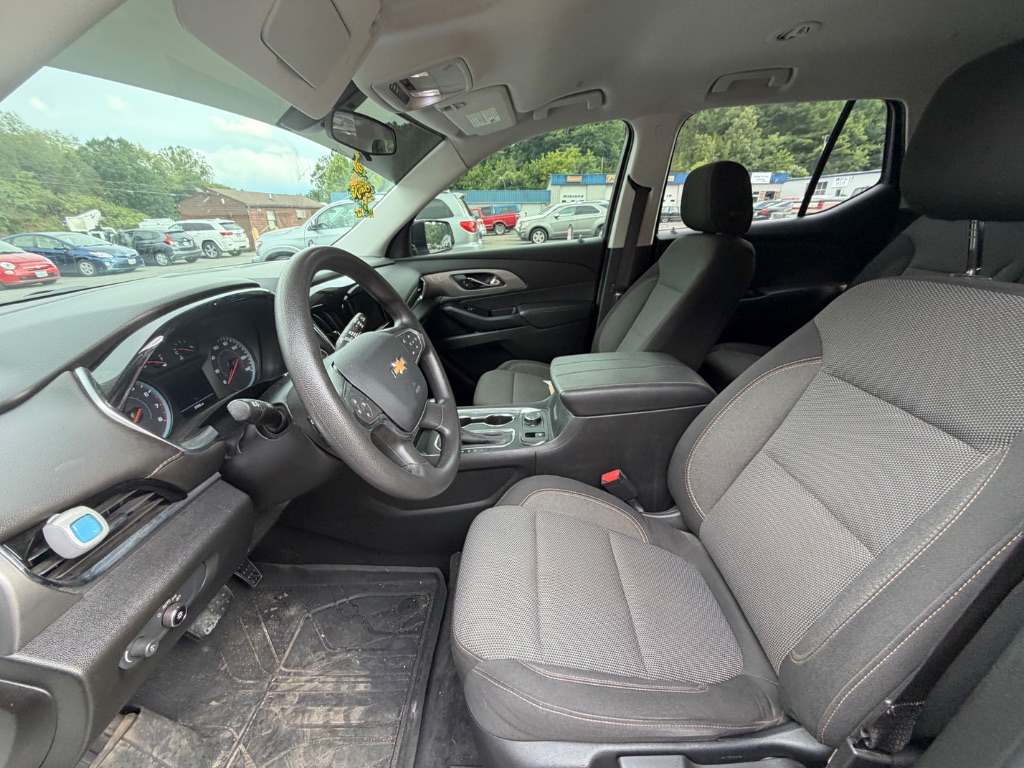 2020 Chevrolet Traverse - $26,950