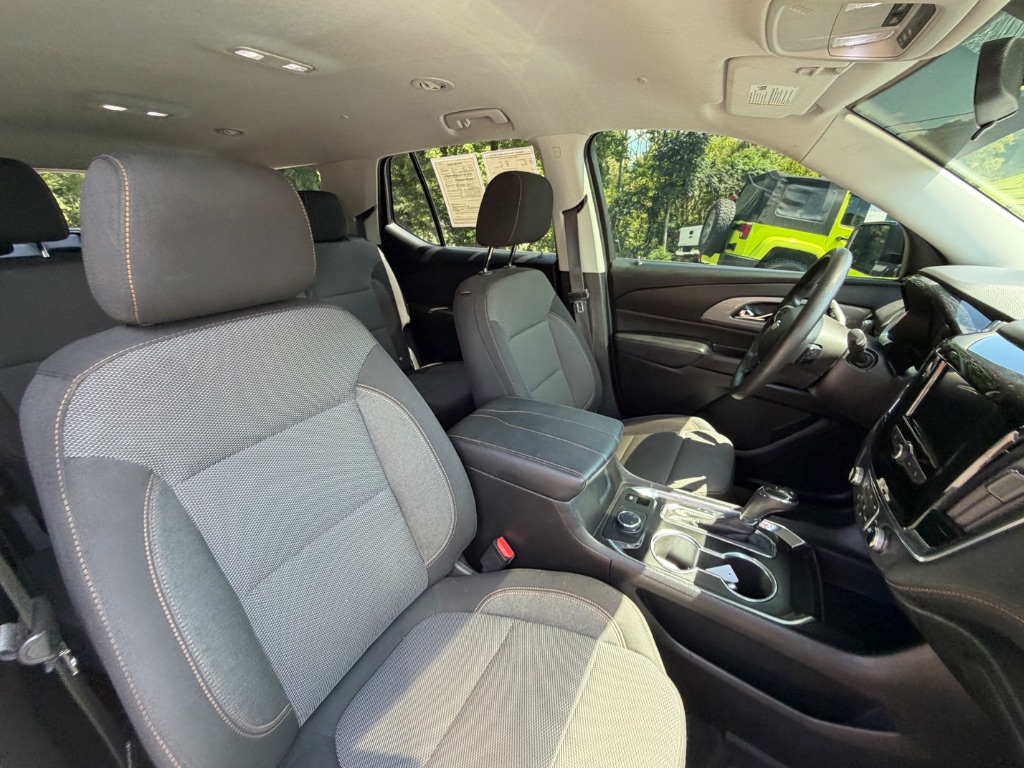 2020 Chevrolet Traverse - $26,950