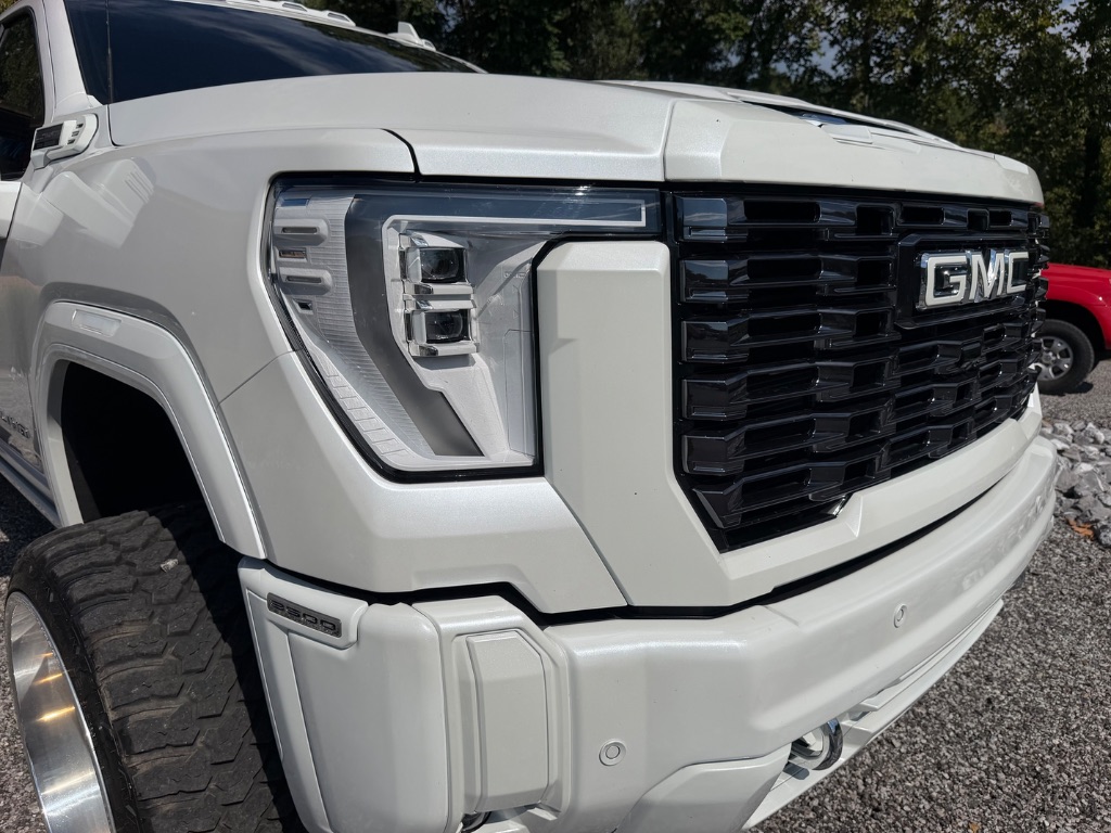 2024 GMC Sierra Hd - $96,950