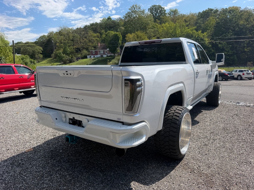 2024 GMC Sierra Hd - $96,950