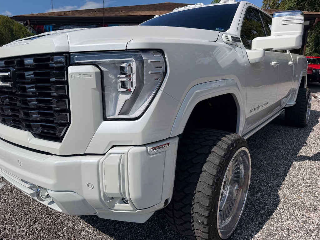 2024 GMC Sierra Hd - $96,950
