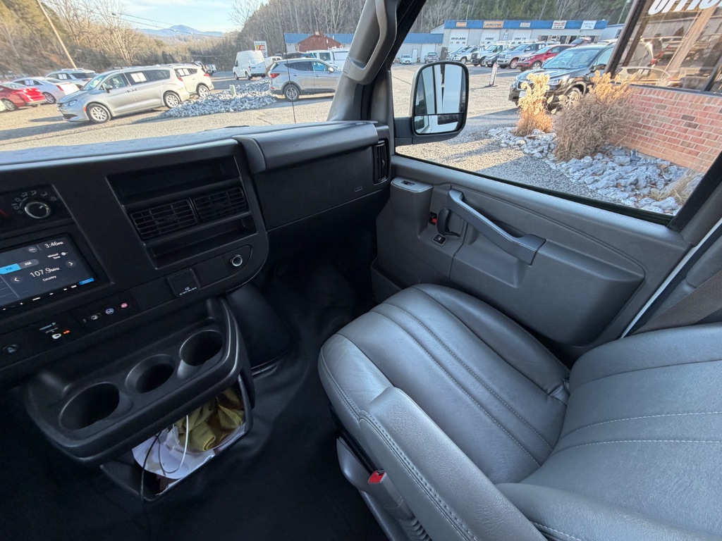 2019 Chevrolet Express - $25,950