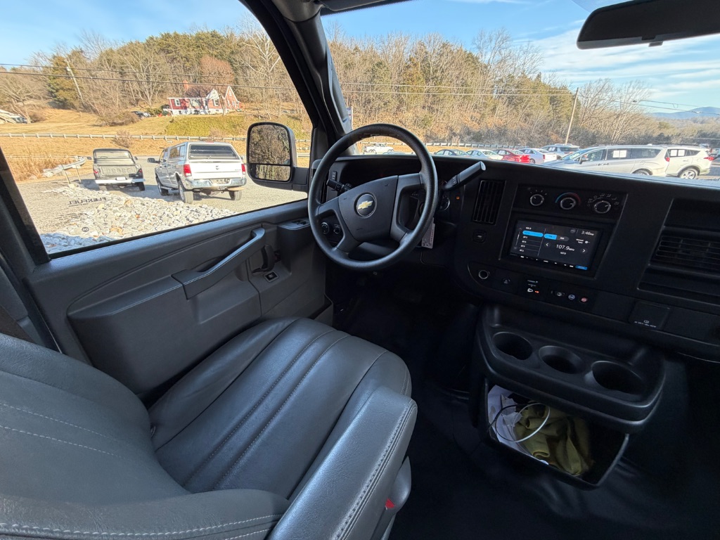 2019 Chevrolet Express - $25,950