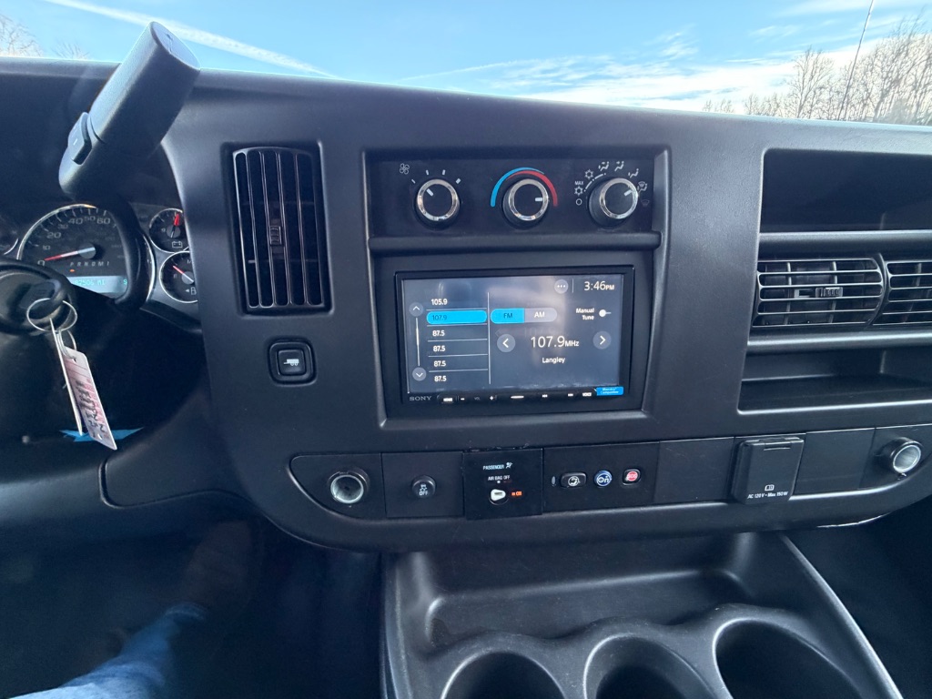 2019 Chevrolet Express - $25,950