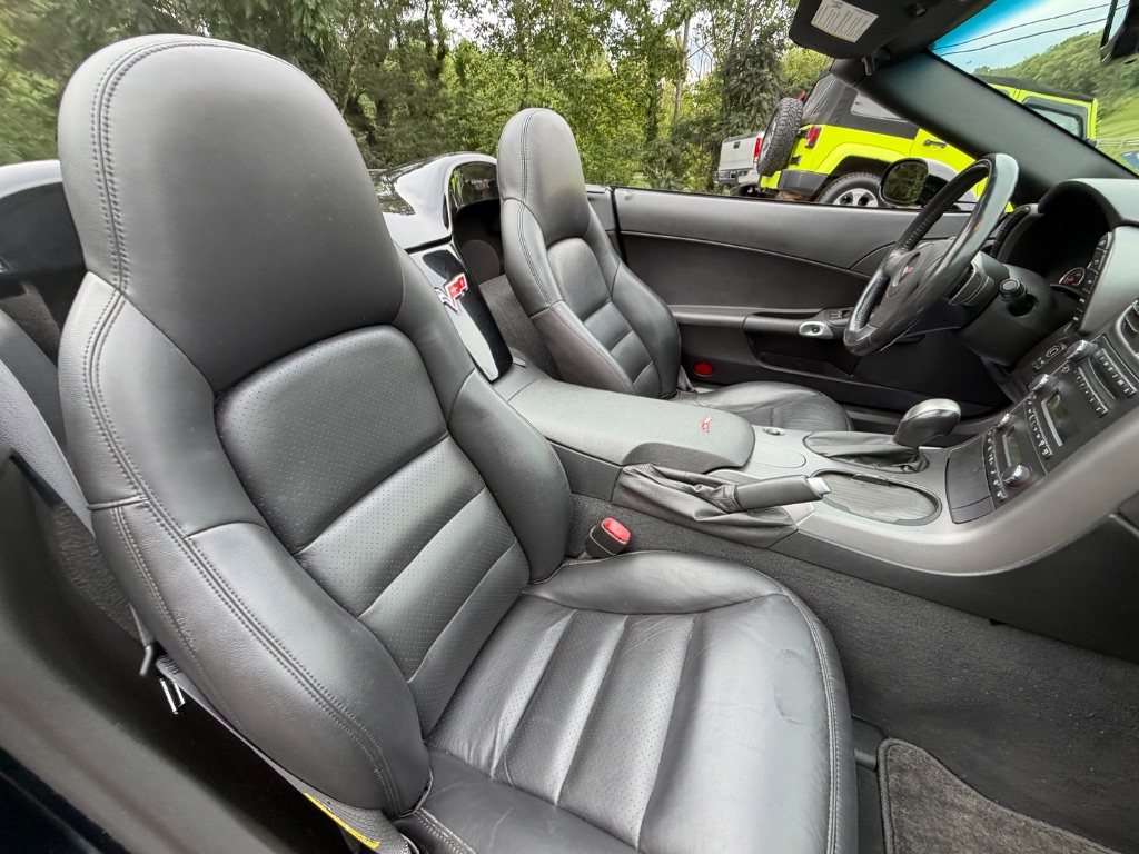 2006 Chevrolet Corvette - $26,950