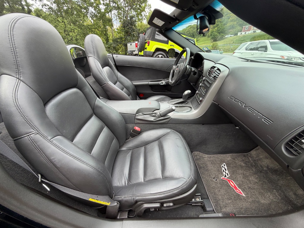 2006 Chevrolet Corvette - $26,950